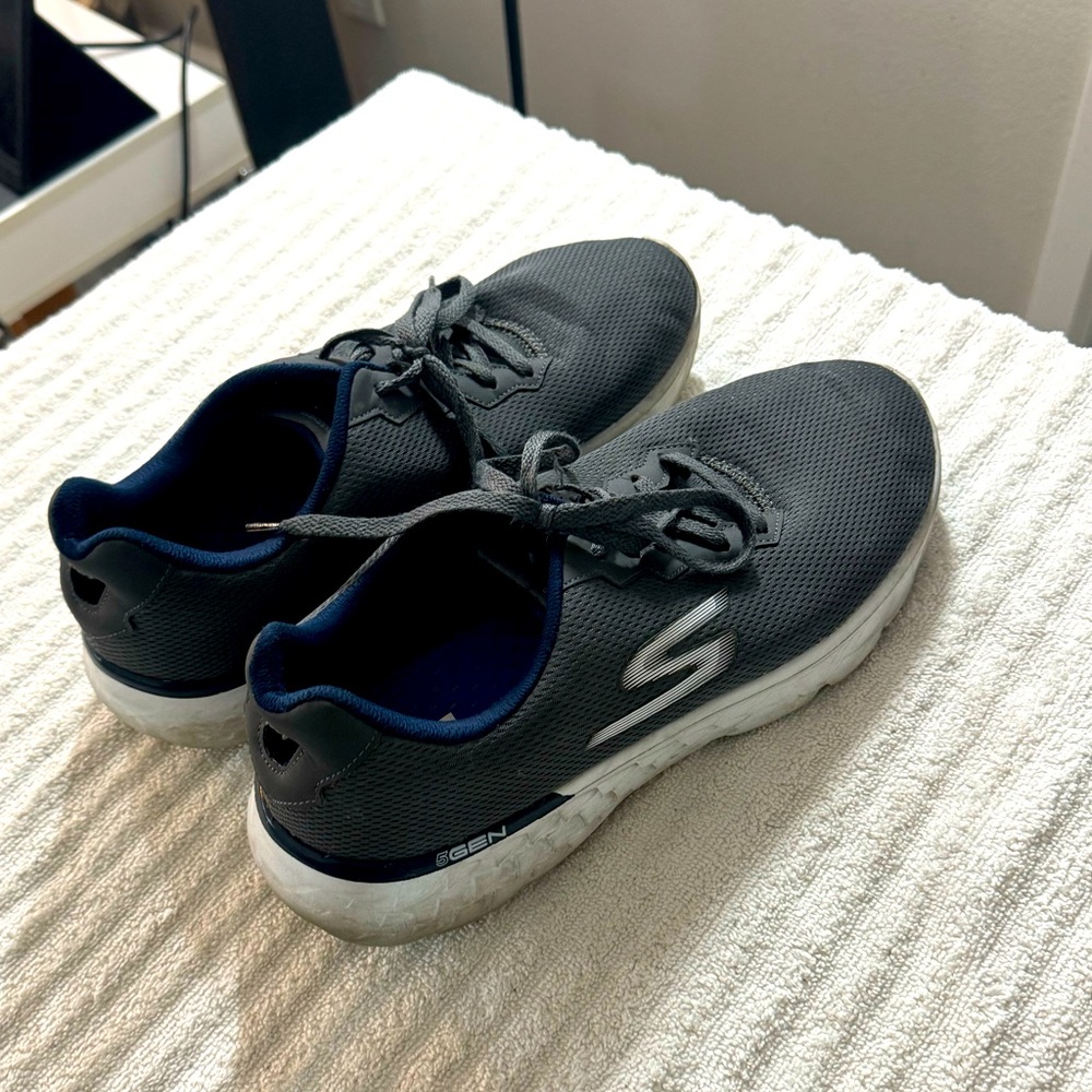 Skechers GOGA